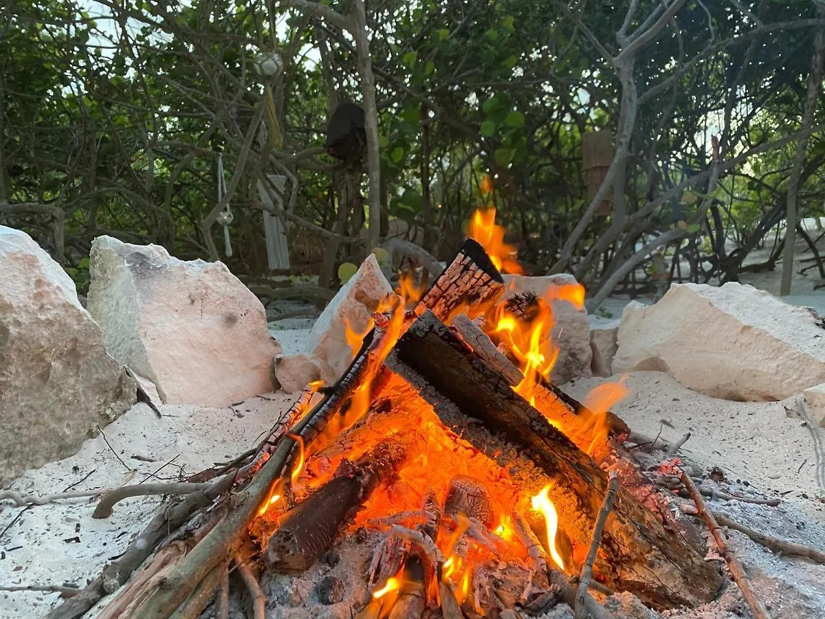 Glamp Ikal Tulum Hotel 3*,  Mexico